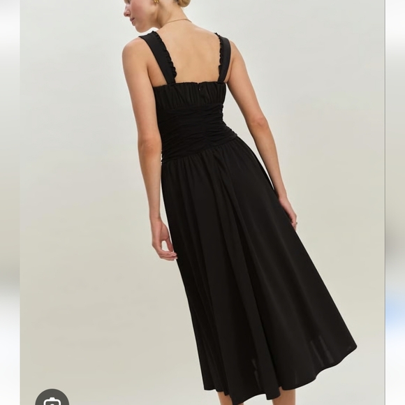 REFORMATION Willa Knit Midi Dress - Picture 2 of 7